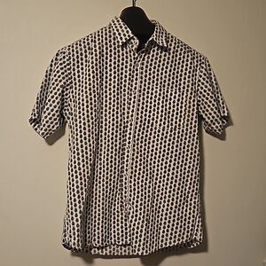 Monument 100%cotton men shirt L